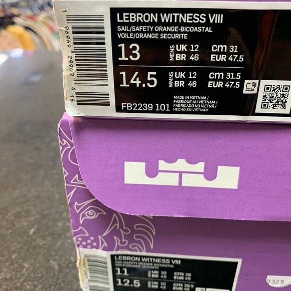 Sz various Nike LeBron Witness 8 \